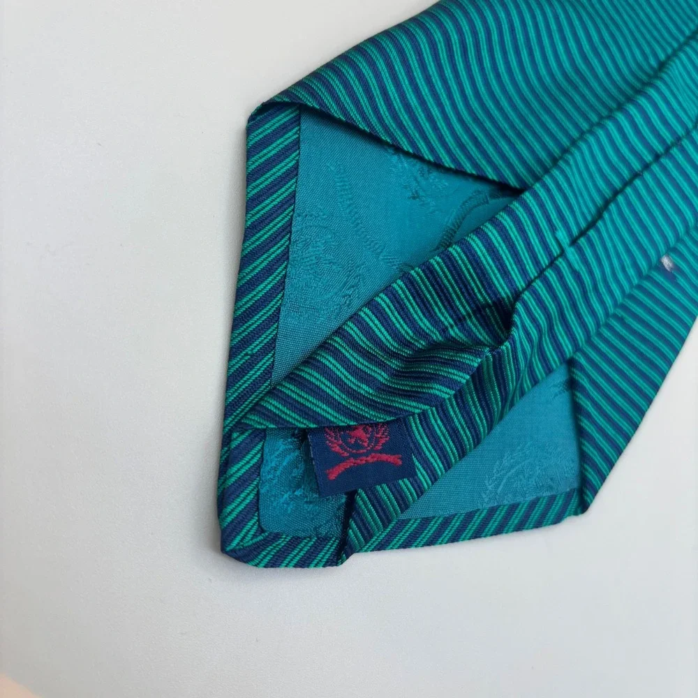 Tommy Hilfiger Mens Silk Tie Teal Navy Horizontal Stripe Crest Preppy Classic